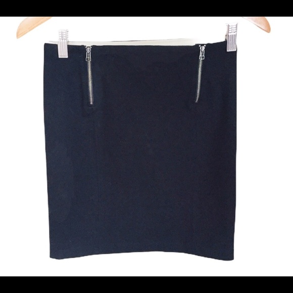 NWT ARITZIA SUNDAY BEST Mitford Mini Skirt With Dual Exposed Zip Detail Black S - Picture 4 of 10